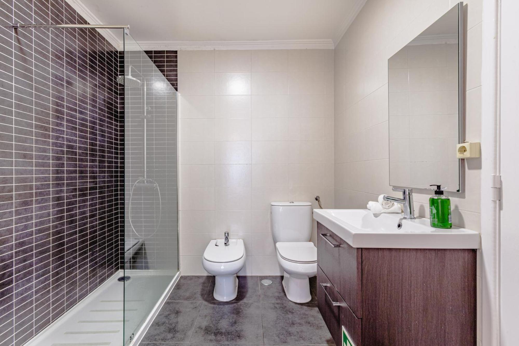 Visit Lisbon 4Fun - Anjos Apartment Ngoại thất bức ảnh